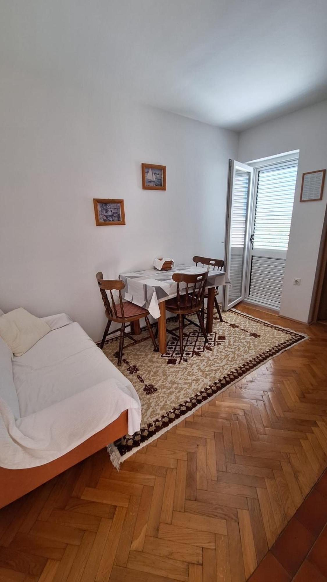 Apartment Lukovo - Puskaric Buitenkant foto